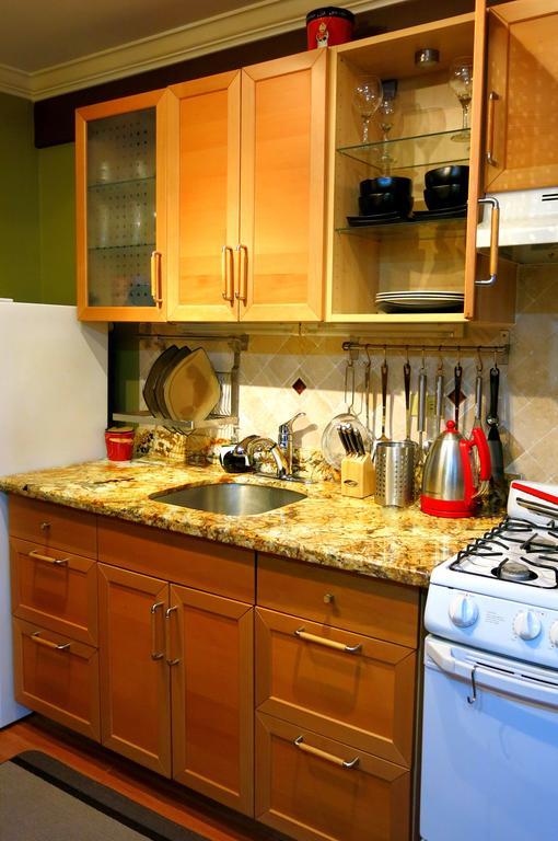 Choose To Be Happy At Seymour # 9 And #16 - Studio Apartments Kingston Cameră foto