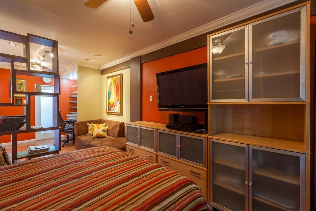 Choose To Be Happy At Seymour # 9 And #16 - Studio Apartments Kingston Cameră foto
