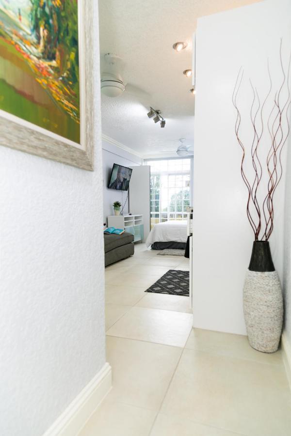 Choose To Be Happy At Seymour # 9 And #16 - Studio Apartments Kingston Exterior foto
